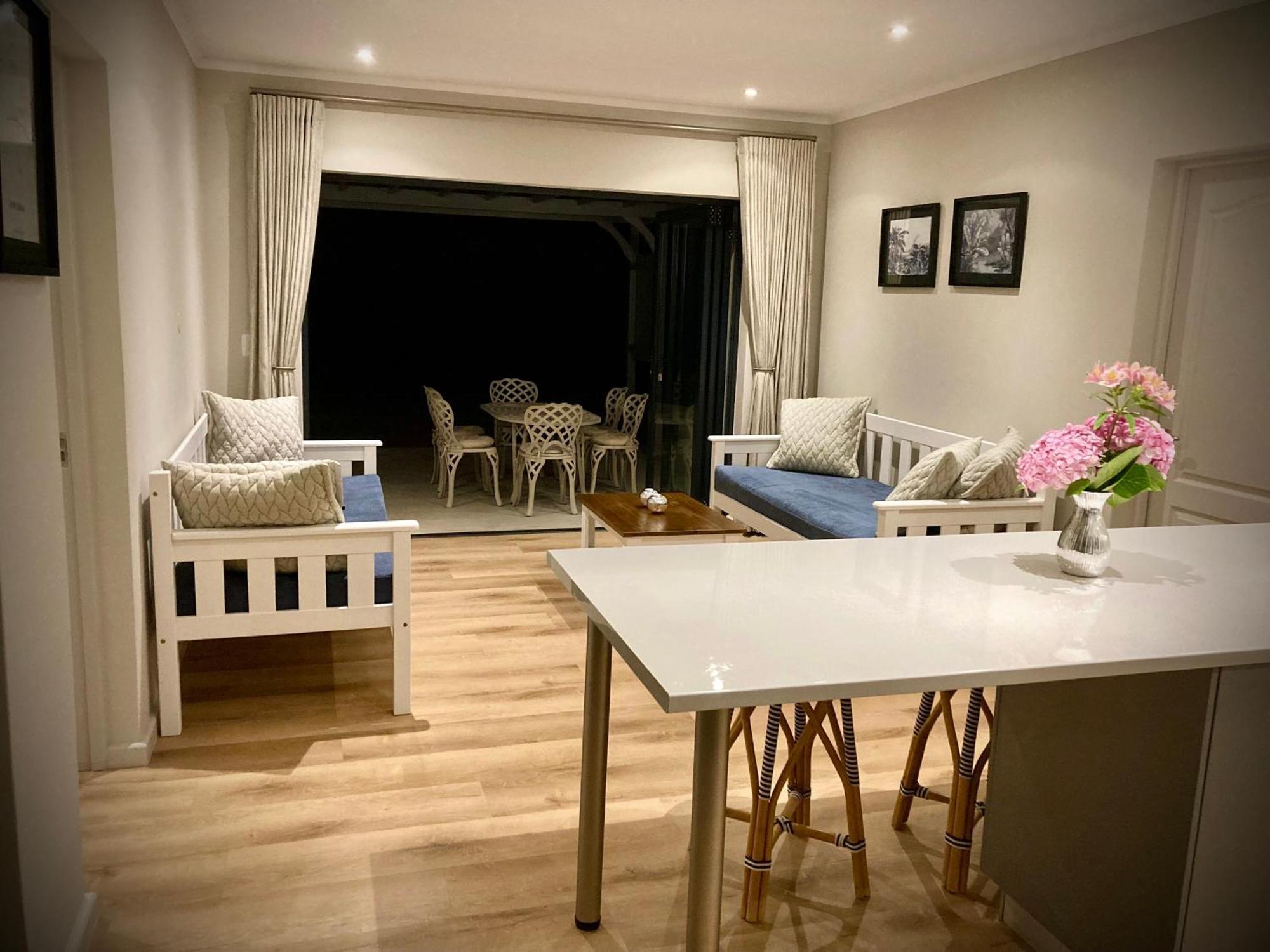 Tonquani - Knysna Hotel Стая снимка